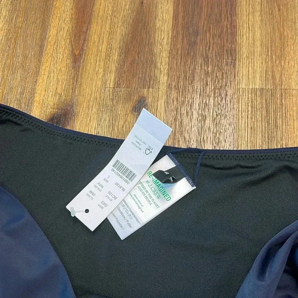 J. Crew NWT Navy Curve Waist Cheeky Bikini Bottom Women’s Size L - Picture 2 of 3